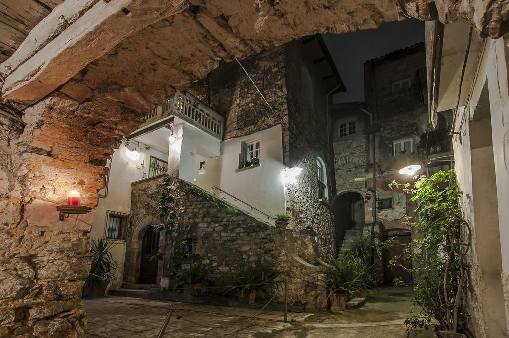 B&B La Corte Fondi Exteriör bild